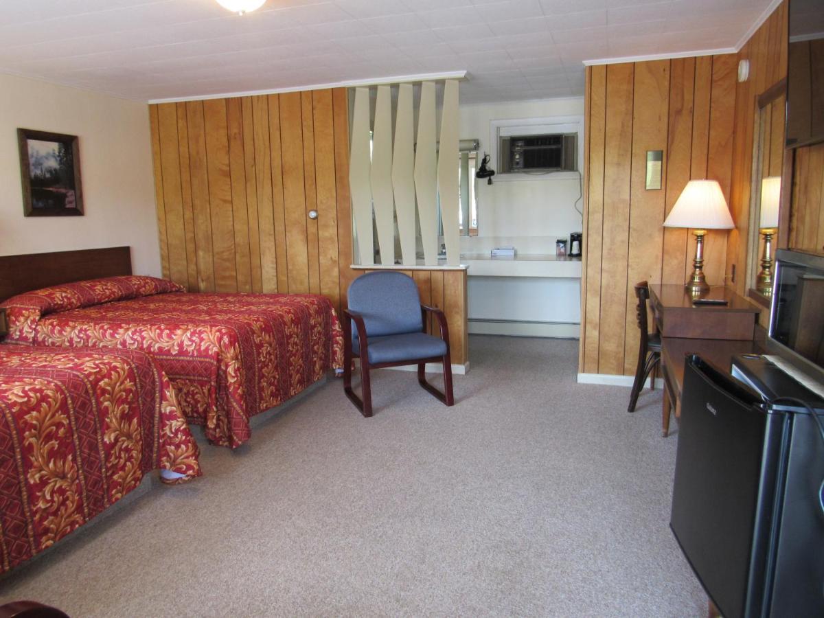 Acadia Gateway Motel Trenton Exterior photo